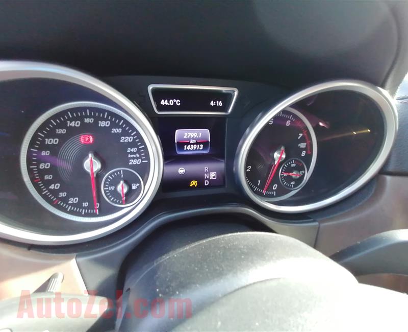 MERCEDES-BENZ GLS500- 2016- WHITE- 144 000 KM- GCC