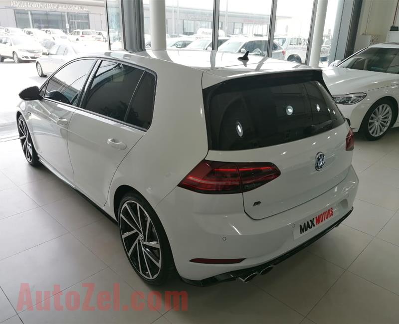 VOLKSWAGEN GOLF R- 2019- WHITE- 10 000 KM- GCC