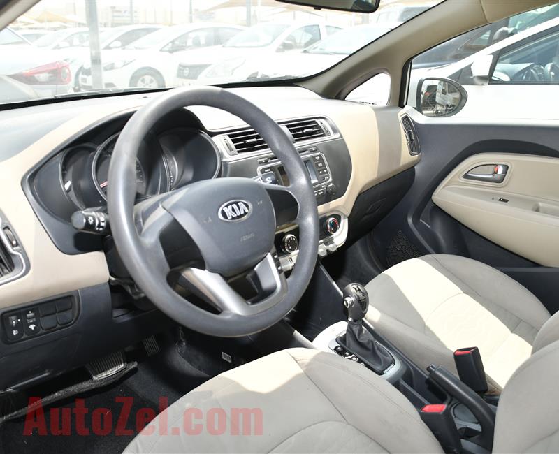 KIA RIO- 2016- WHITE- 117 000 KM- GCC