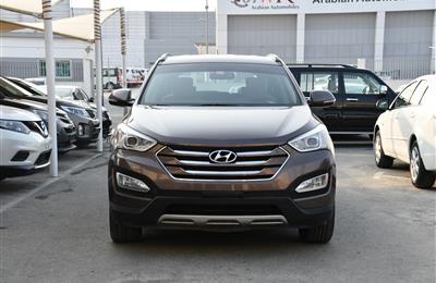 HYUNDAI SANTA FE- 2016- BROWN- 158 000 KM- GCC