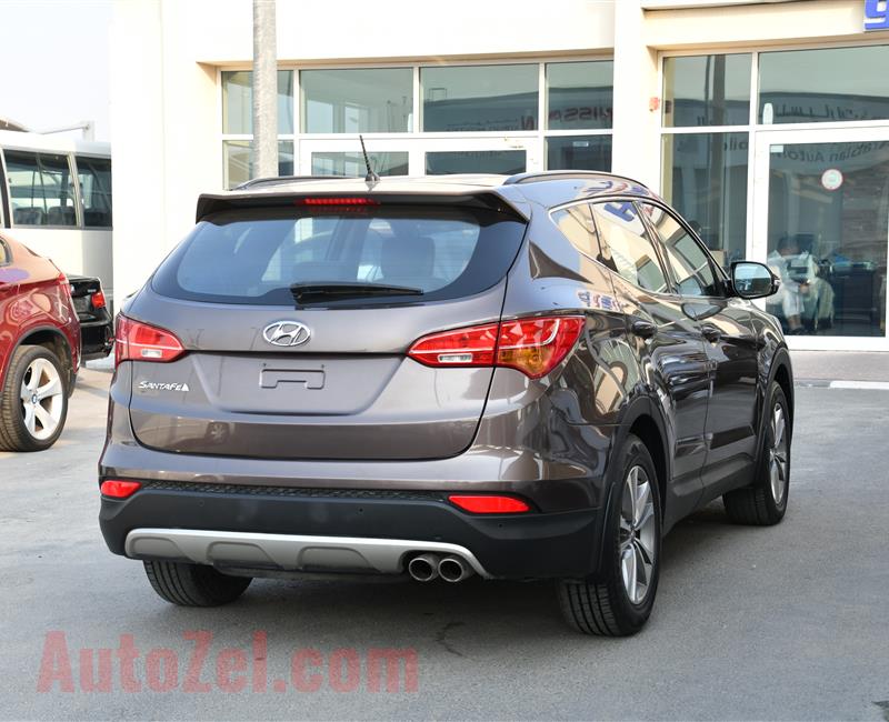 HYUNDAI SANTA FE- 2016- BROWN- 158 000 KM- GCC