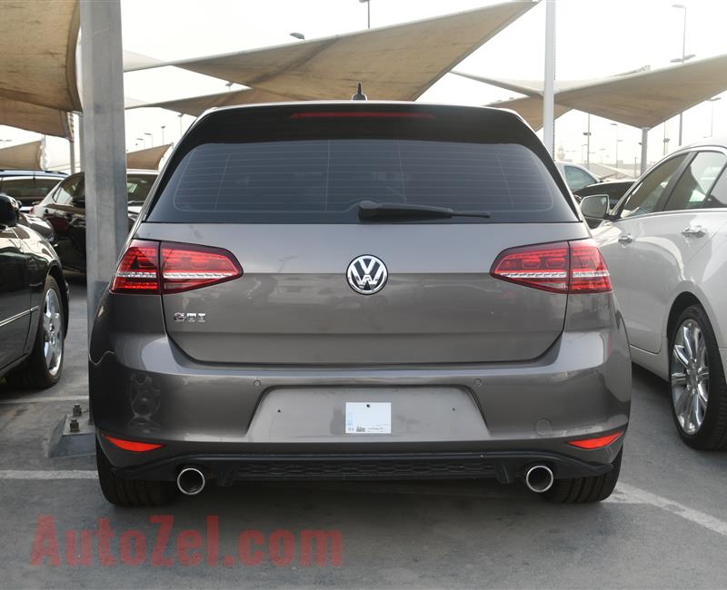 VOLKSWAGEN GTI MODEL 2016 - GREY - 160,000 KM - V4 - GCC 