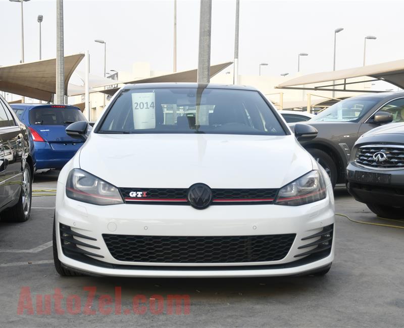 VOLKSWAGEN GTI MODEL 2014 - WHITE - 140, 000 KM - V4 - GCC  