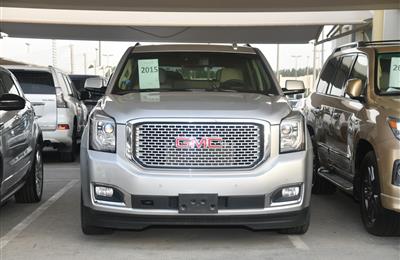 GMC SIERRA  DENALI MODEL 2015 - SILVER - 120,000 KM - V8 -...