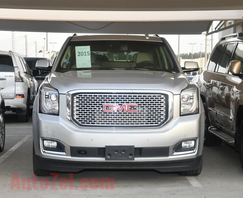 GMC SIERRA  DENALI MODEL 2015 - SILVER - 120,000 KM - V8 - GCC 