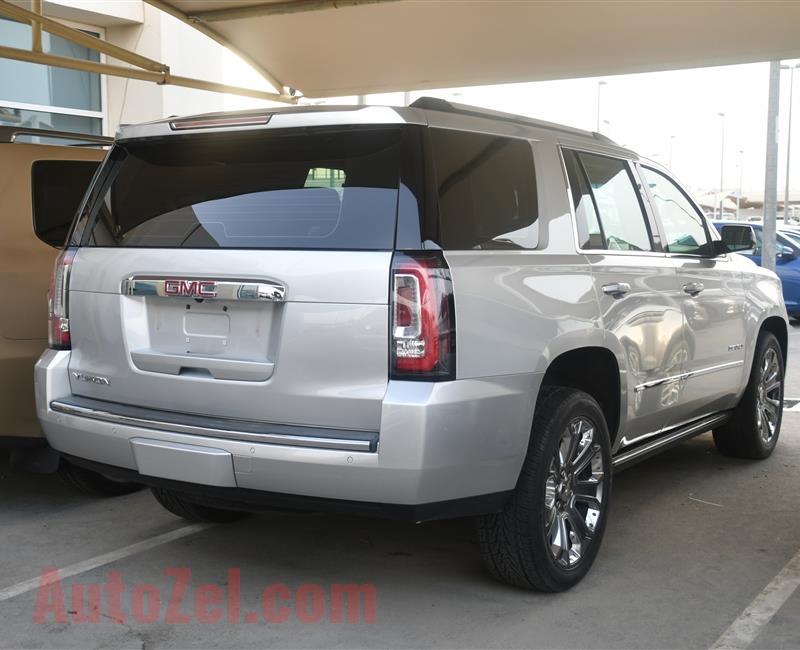 GMC SIERRA  DENALI MODEL 2015 - SILVER - 120,000 KM - V8 - GCC 