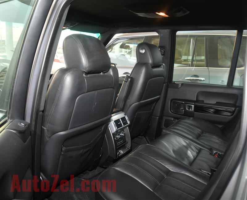 RANGE ROVER VOGUE SUPERCHARGED MODEL 2011 - 136,000 KM - V8 - GCC 