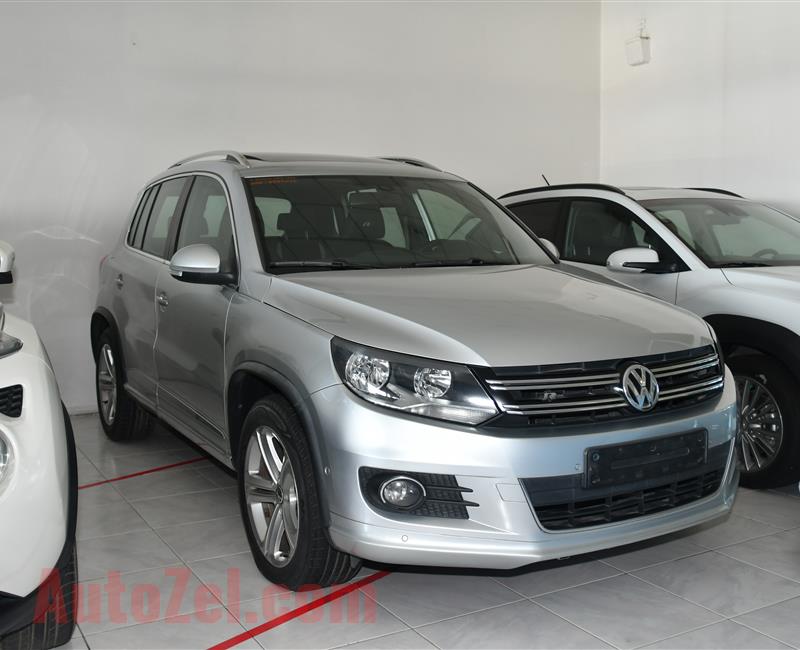 VOLKSWAGEN TIGUAN- 2016- GRAY- 133 000 KM- GCC SPECS