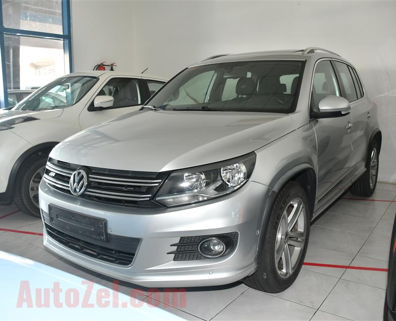 VOLKSWAGEN TIGUAN- 2016- GRAY- 133 000 KM- GCC SPECS