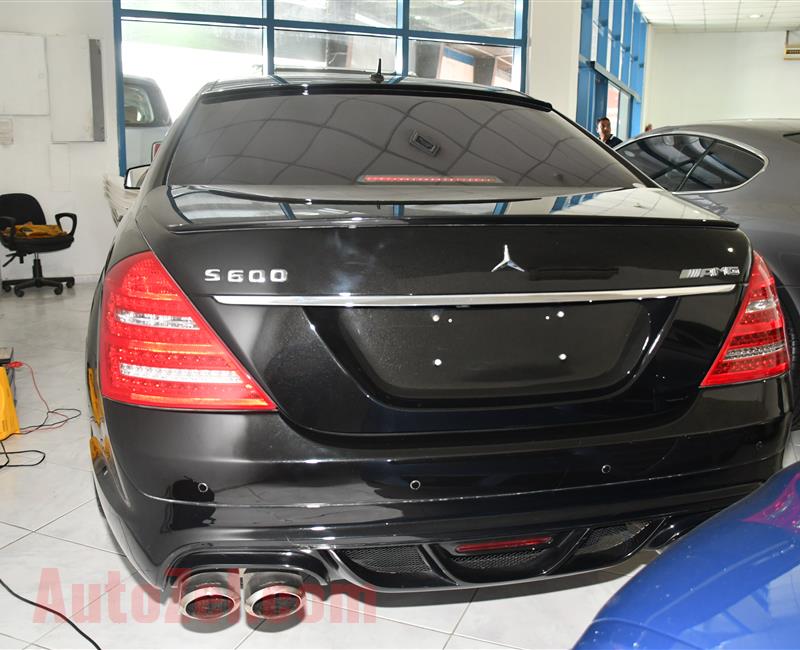 MERCEDES-BENZ S600- 2006- BLACK- 110 000 KM- GCC SPECS