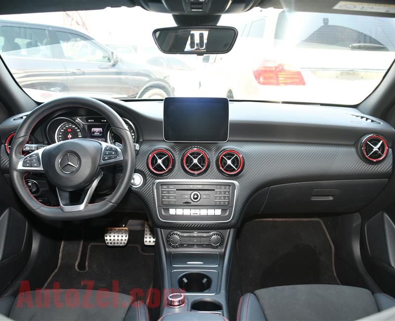 MERCEDES-BENZ A250- 2017- SILVER- 23 000 KM- GCC SPECS