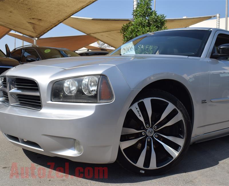 DODGE CHARGER- 2007- SILVER- 210 000 KM- GCC