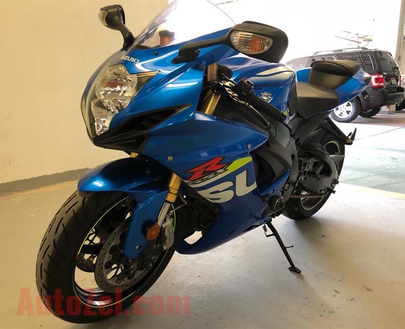 2015 Suzuki GSX-R750 low mileage and perfect condition