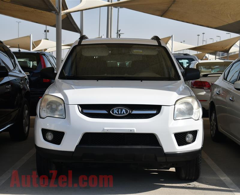 KIA SPORTAGE- 2009- WHITE- 183 000 KM- GCC SPECS