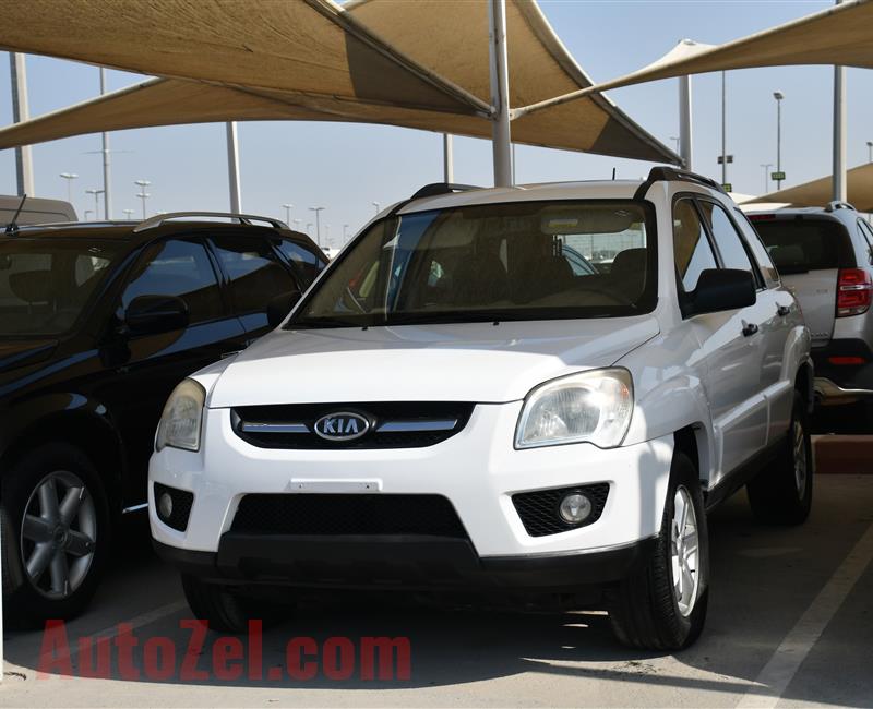 KIA SPORTAGE- 2009- WHITE- 183 000 KM- GCC SPECS