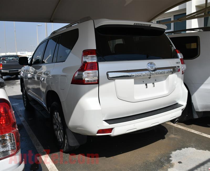 LAND CRUISER PRADO VXR- 2017- WHITE- 42 000 KM- GCC SPECS