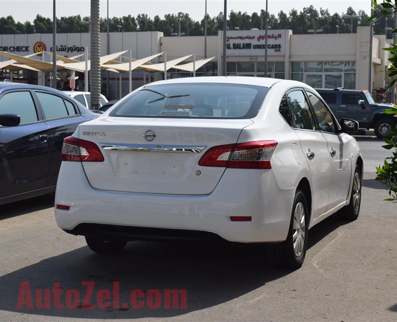 NISSAN SENTRA- 2014- WHITE- 231 000 KM- CALL FOR THE PRICE