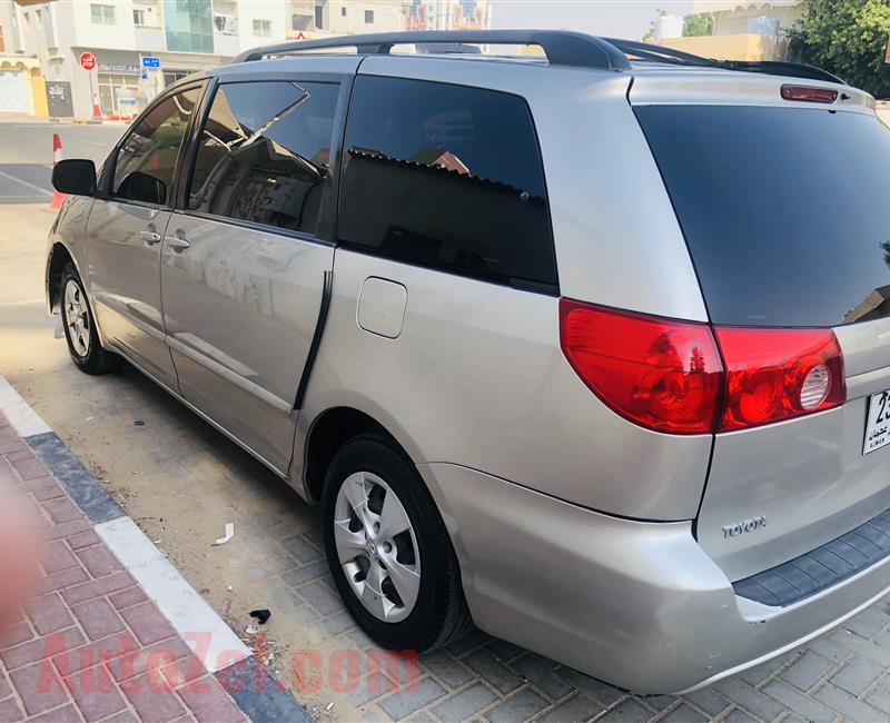 Toyota Sienna 2006