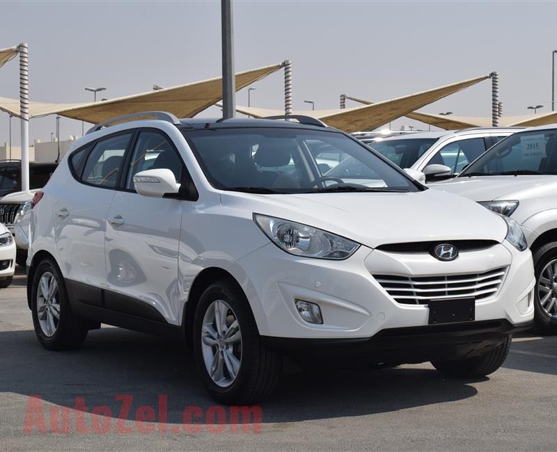 HYUNDAI TUCSON LIMITED- 2014- WHITE- 152 000 KM- GCC SPECS