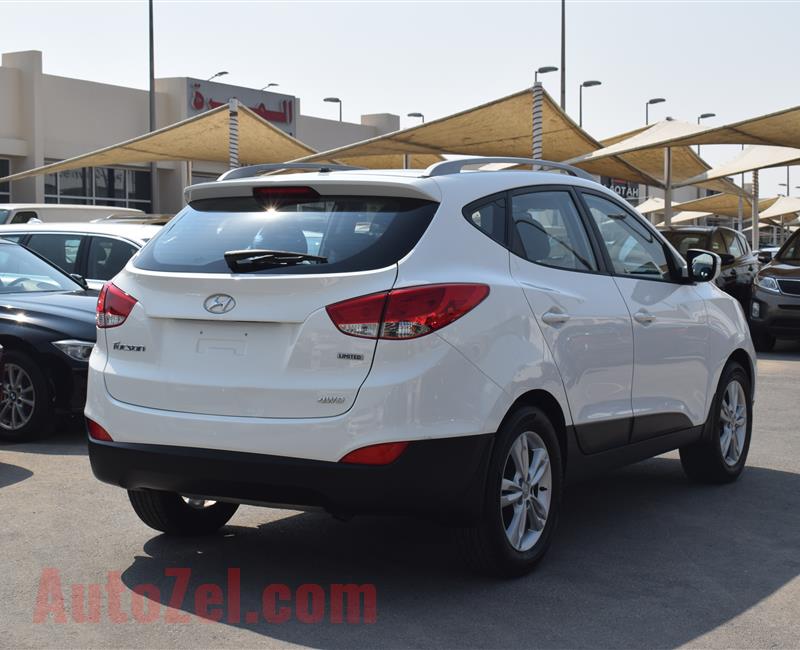 HYUNDAI TUCSON LIMITED- 2014- WHITE- 152 000 KM- GCC SPECS