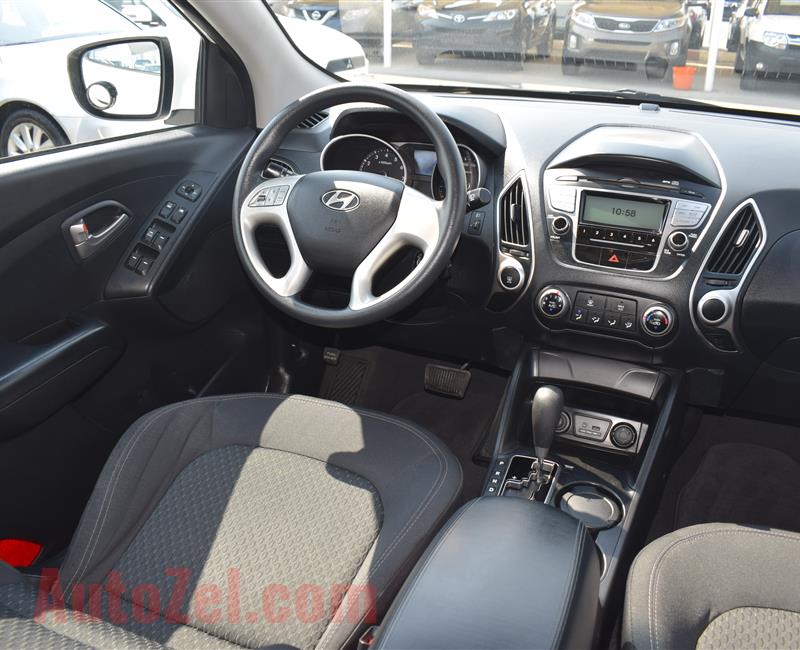 HYUNDAI TUCSON LIMITED- 2014- WHITE- 152 000 KM- GCC SPECS