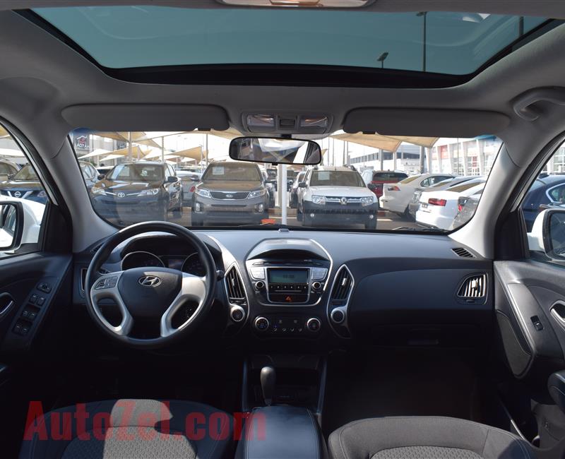 HYUNDAI TUCSON LIMITED- 2014- WHITE- 152 000 KM- GCC SPECS