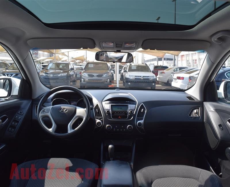 HYUNDAI TUCSON LIMITED- 2014- WHITE- 152 000 KM- GCC SPECS