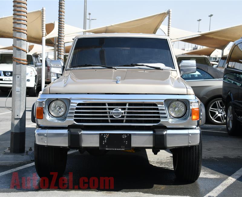 NISSAN PATROL SUPER SAFARI- 1993- GOLD- 370 000 KM- GCC SPECS