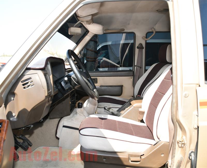 NISSAN PATROL SUPER SAFARI- 1993- GOLD- 370 000 KM- GCC SPECS