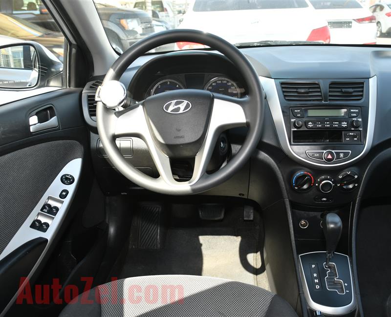 HYUNDAI ACCENT- 2015- SILVER- 90 000 KM- KOREAN SPECS- CALL FOR THE PRICE