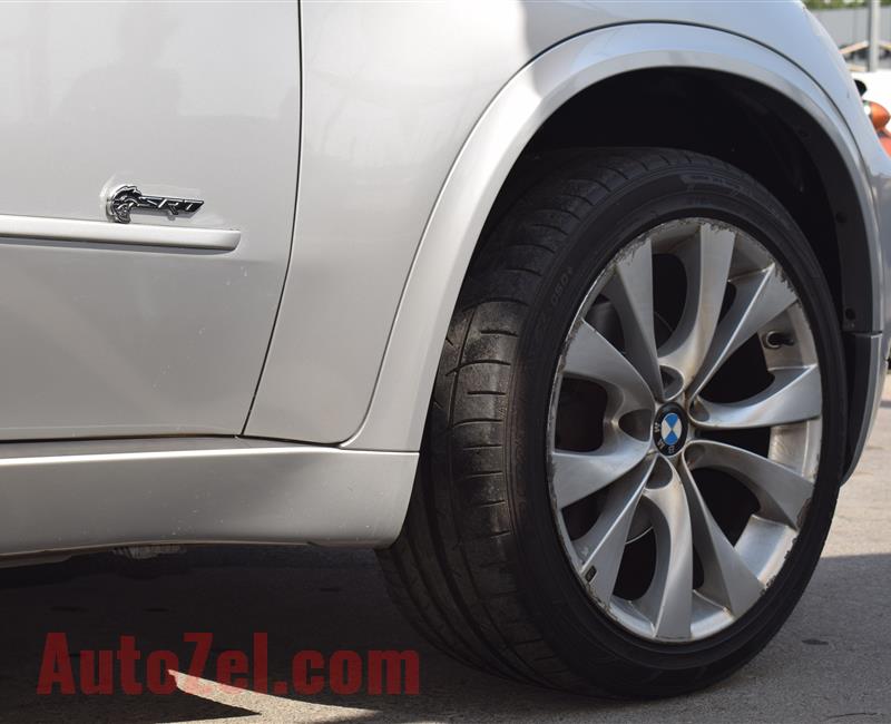 BMW X5- 2010- SILVER- 259 000 KM- GCC SPECS- CALL FOR THE PRICE