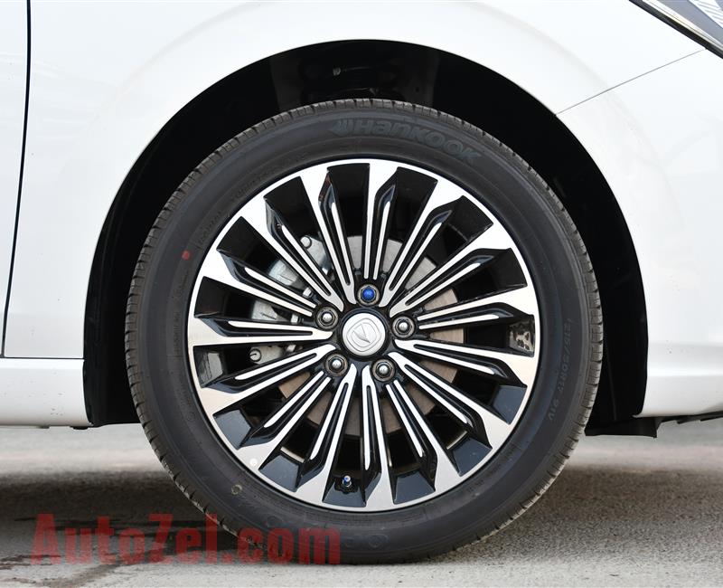 BRAND NEW CHANGAN EADO GDI- 2020- WHITE- CHINA SPECS