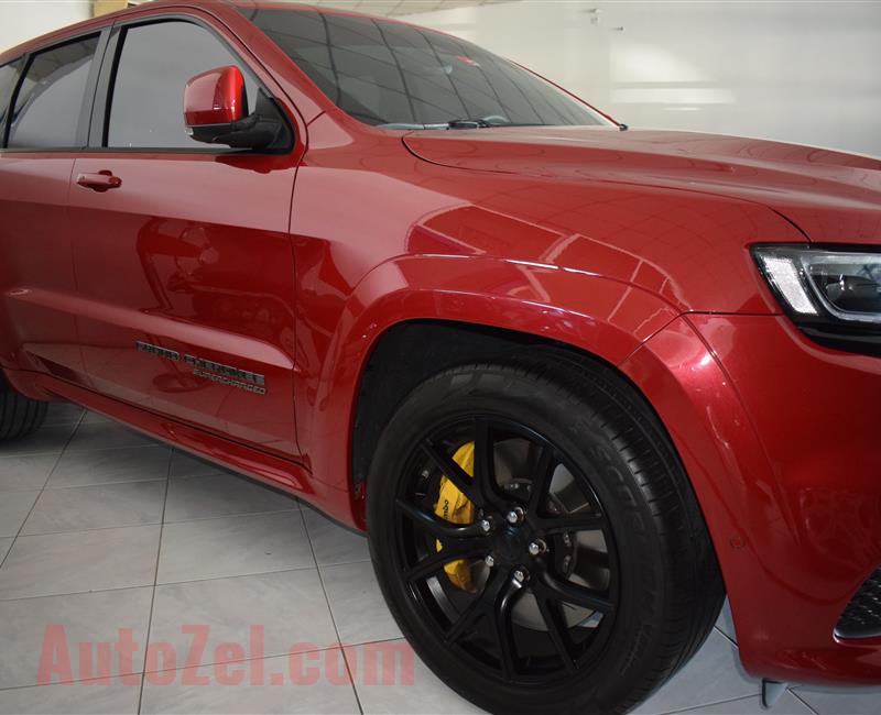 JEEP GRAND CHEROKEE SUPERCHARGED- 2018- RED- 35 000 KM- GCC SPECS