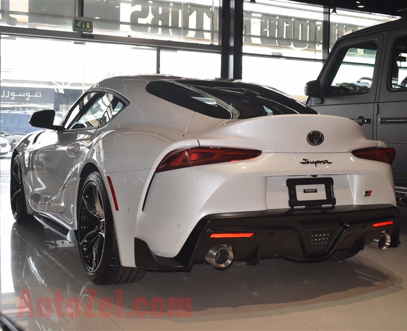 TOYOTA SUPRA- 2020- WHITE- CANADIAN SPECS