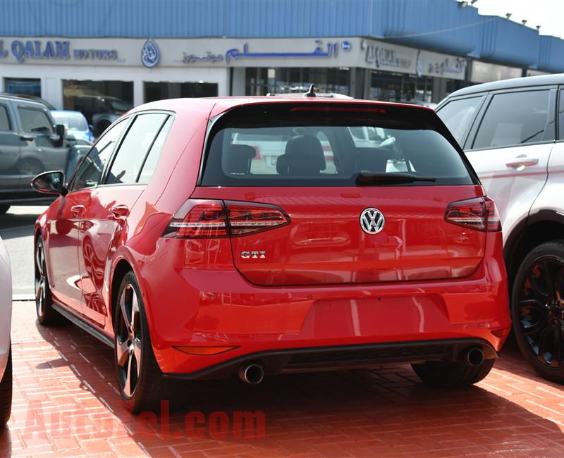 VOLKSWAGEN GOLF GTI- 2015- RED- 80 000 KM- GCC SPECS- CALL FOR THE PRICE