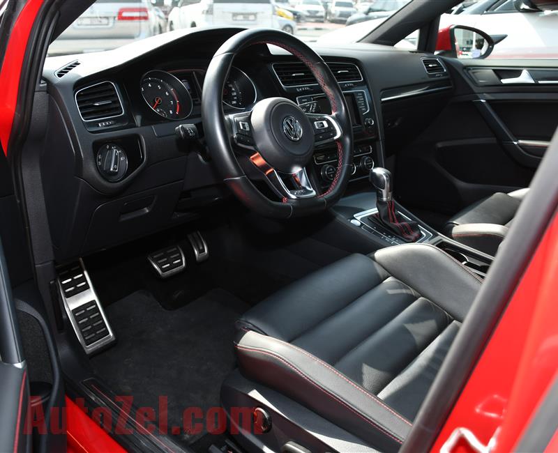 VOLKSWAGEN GOLF GTI- 2015- RED- 80 000 KM- GCC SPECS- CALL FOR THE PRICE