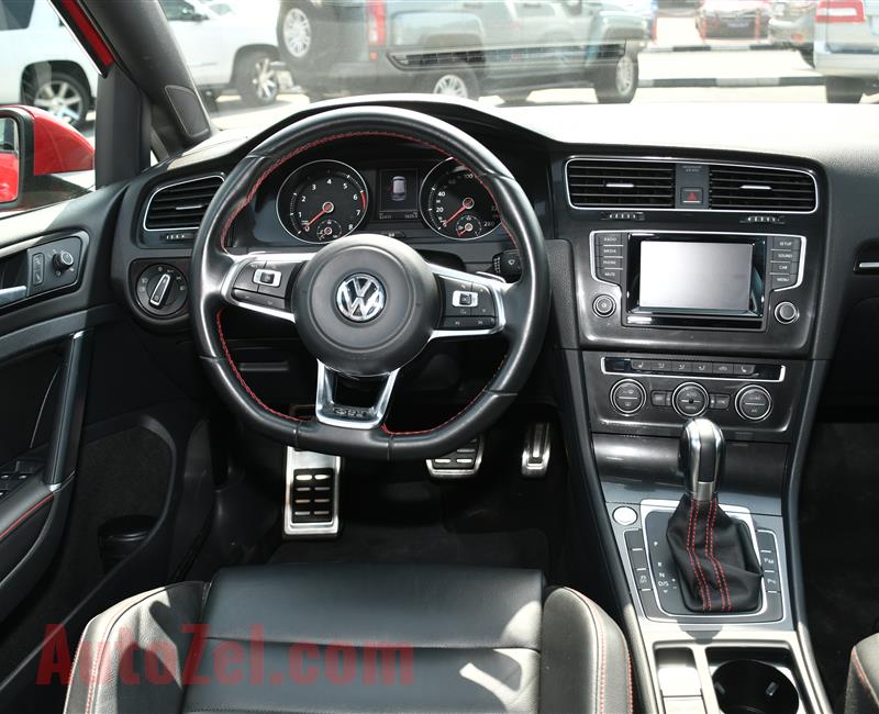 VOLKSWAGEN GOLF GTI- 2015- RED- 80 000 KM- GCC SPECS- CALL FOR THE PRICE