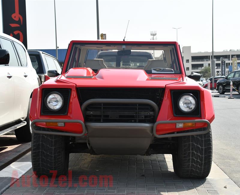 LAMBORGHINI LM002- 1987- RED- 14 000 KM