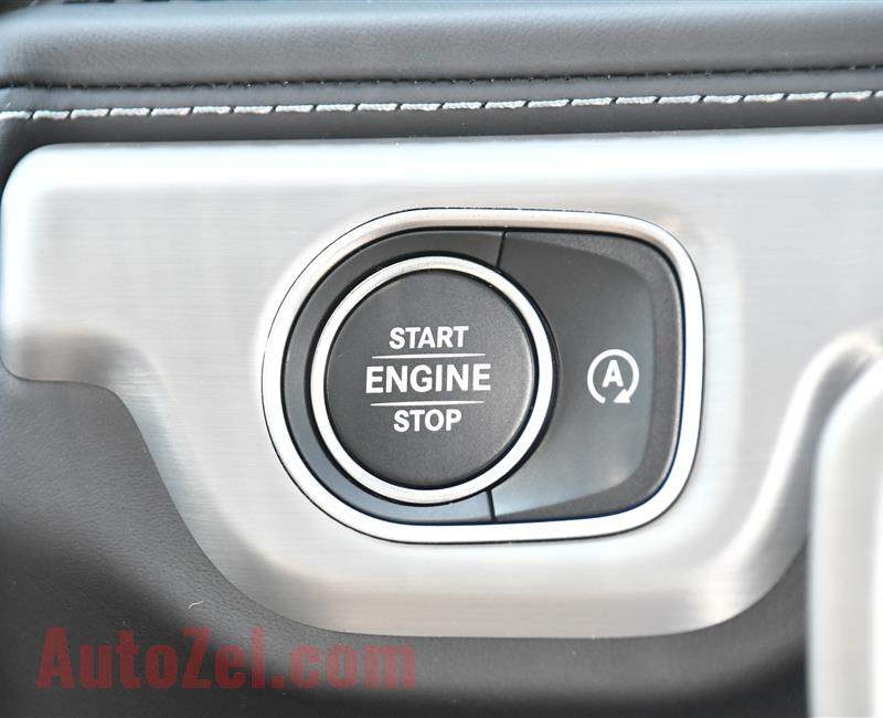 MERCEDES-BENZ G63- 2019- BLACK- 8 CYLINDER- CALL FOR THE PRICE