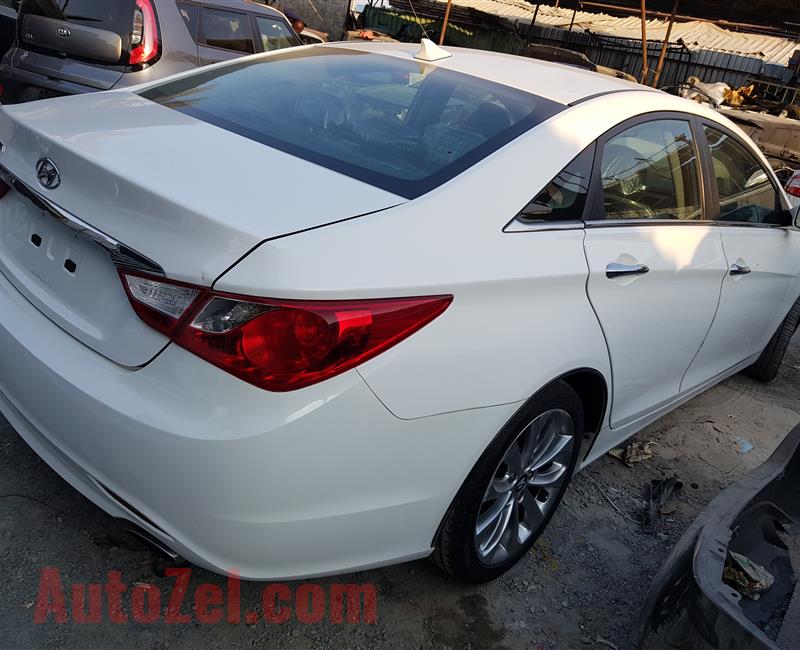 Hyundai Sonata 2.4L Midnight Smart 2013