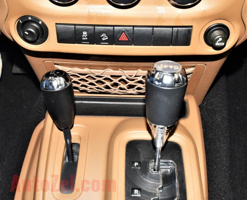 JEEP WRANGLER V6- 2012 MODEL- GCC SPECS- 103 000 KM