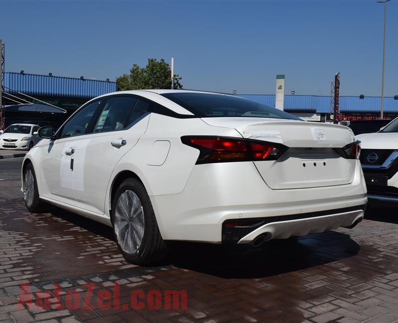 BRAND NEW NISSAN ALTIMA SV- 2020- WHITE- 4 CYLINDER- GCC SPECS