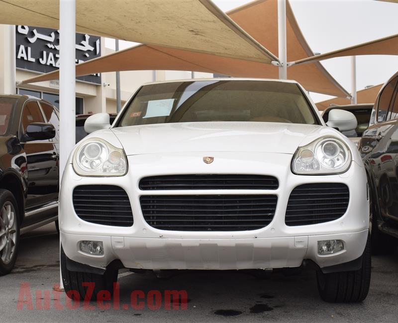 PORSCHE CAYENNE TURBO- 2005- WHITE- 160 000 KM- GCC SPECS