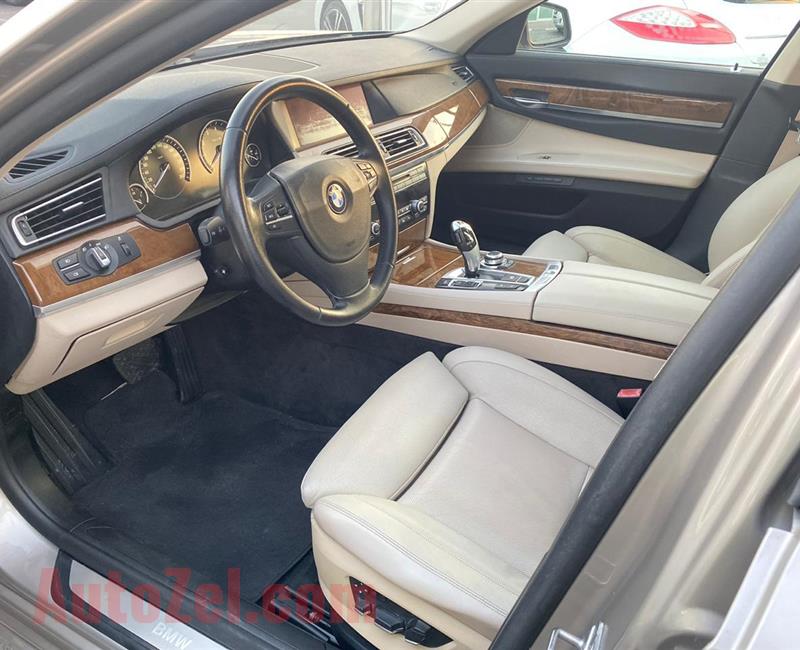 BMW 730Li- 2013- GOLD- 169 000 KM- GCC SPECS