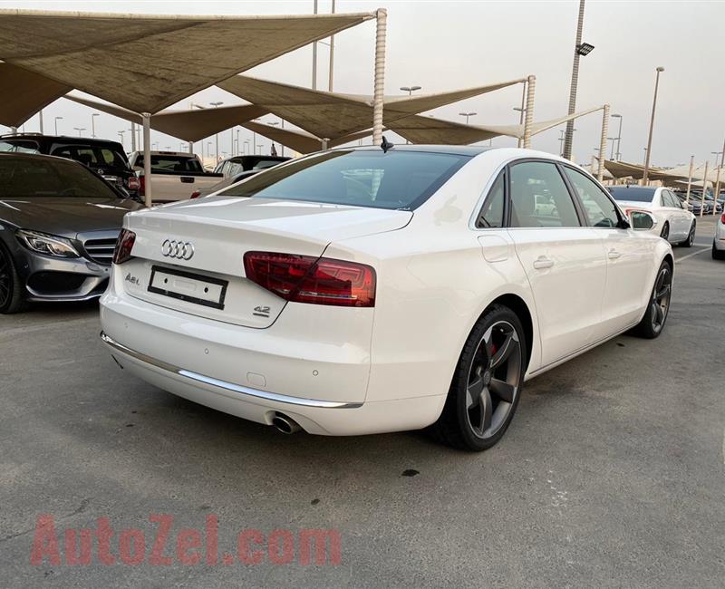 AUDI A8L- 2012- WHITE- 137 000 KM- GCC SPECS