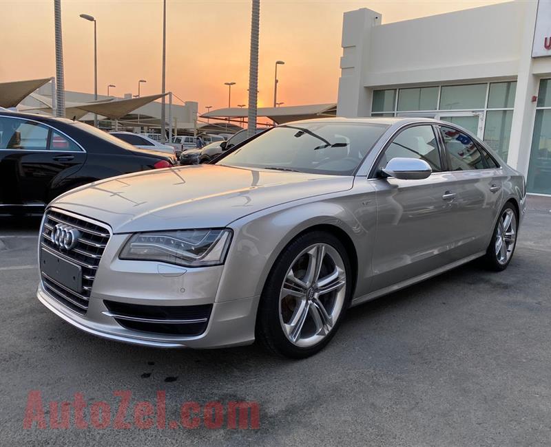 AUDI S8 SUPERCHARGED- 2013- SILVER- 153 000 KM- GCC SPECS