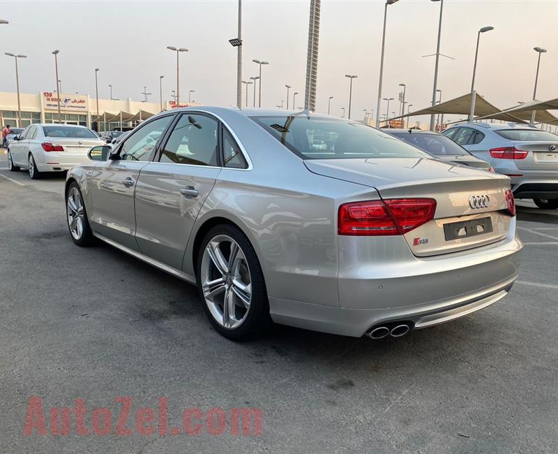 AUDI S8 SUPERCHARGED- 2013- SILVER- 153 000 KM- GCC SPECS