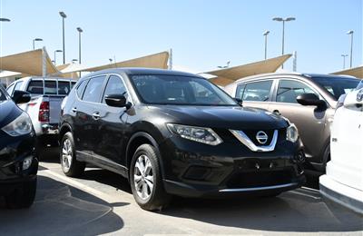 NISSAN XTRAIL- 2015- BROWN- 151 000 KM- GCC SPECS