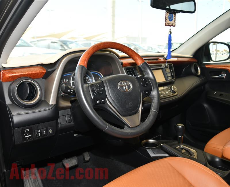 TOYOTA RAV4 LIMITED- 2013- GOLD- 91 000 KM- GCC SPECS