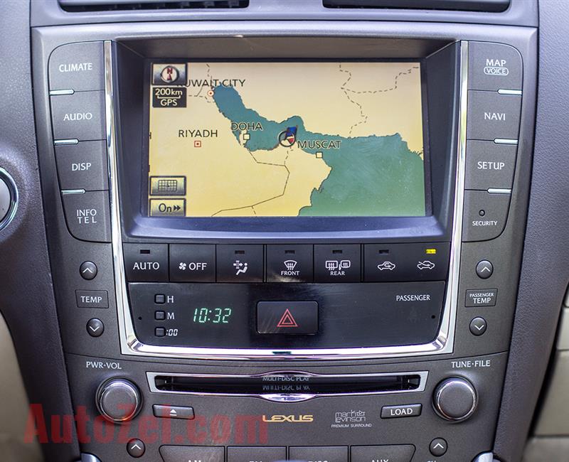 LEXUS IS300- 2010- SILVER- 164 043 KM- GCC SPECS